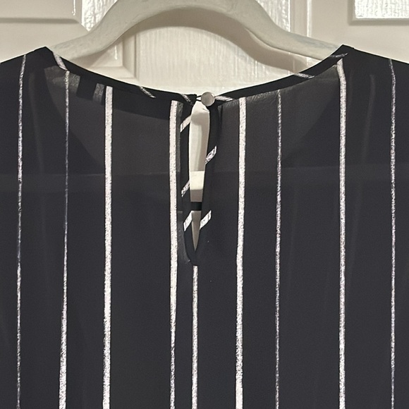 Apt 9 size Medium Black and White NWT - Picture 6 of 8